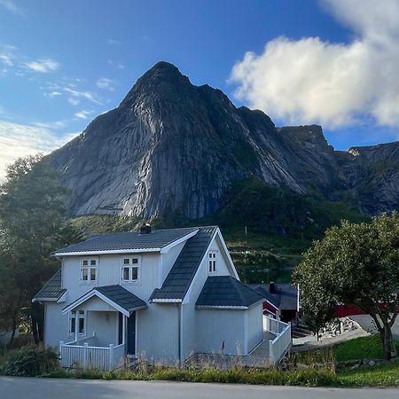 Husly Reine - Your Home With Reinebringen View Exteriör bild