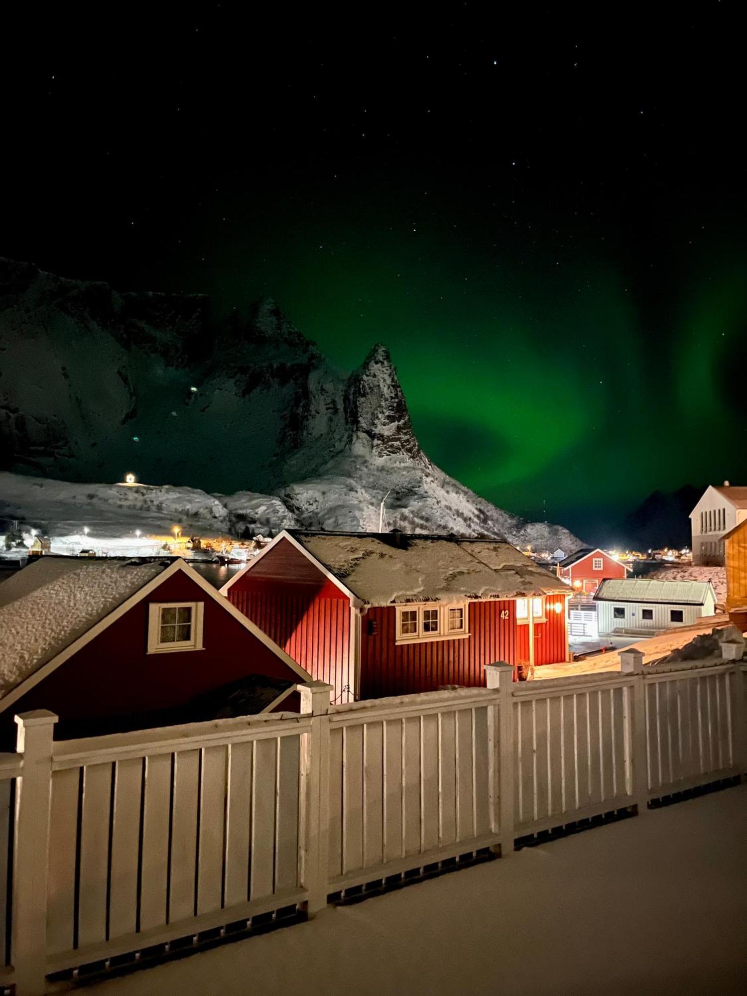 Husly Reine - Your Home With Reinebringen View Exteriör bild